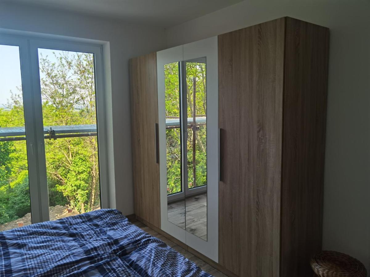 Sunset House Piestany Cervena Veza Apartment Banka Exterior photo